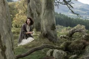 Claire Randall (Caitriona Balfe)