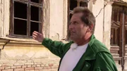 Vizebürger Karl Sternberger muss hilflos zusehen, wie die Häuser im Ortszentrum verfallen.