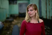 Emily Riedel steht entschlossen.