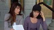 Monica (Roma Downey) mit Carrie (Sheila Kelley)