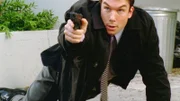 Detective Hoyt (Jerry O'Connell) kommt einem vermeintlichen FBI-Agenten auf die Spur.  Die Verwendung des sendungsbezogenen Materials ist nur mit dem Hinweis und Verlinkung auf TVNOW gestattet.