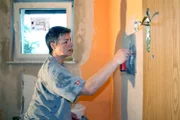 Malermeisterin Betti bei der Arbeit