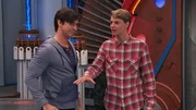 L-R: Captain Man / Ray Manchester (Cooper Barnes), Henry Hart (Jace Norman) L-R: Captain Man / Ray Manchester (Cooper Barnes), Henry Hart (Jace Norman)