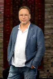 Thomas Bühner  Die Verwendung des sendungsbezogenen Materials ist nur mit dem Hinweis und Verlinkung auf RTL+ gestattet.