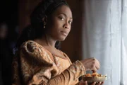 Lina de Cardonnes (Stephanie Levi-John)