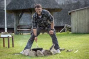 Iss besser! Staffel 1 Folge 14 Tarik Rose kocht über dem offenen Feuer