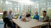 Beratungsrunde auf Gut Wulfsdorf zur Hofübernahme.