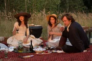L-R: Caroline von Beulwitz (Hannah Herzsprung),  Charlotte von Lengefeld (Henriette Confurius), Friedrich Schiller (FLORIAN STETTER).