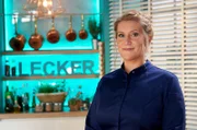 In einer offenen, gemütlichen Wohnküche zeigen Deutschlands jüngste Sterneköchin Julia Komp (Foto) aus Overath und Back- und Konditormeisterin Marie-Thérèse Simon aus Löhne ihre besten Rezepte.