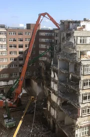 Kampf um den Backstein verloren: Das Deutschlandhaus von 1928 wird 2019 abgerissen. Weitere Fotos auf Anfrage.