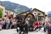 König Gambrinus am Trachtenumzug des Gauder Festes