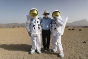 Harald Lesch träumte als Kind davon, Astronaut zu werden. Daraus wurde nichts. Stattdessen studiert er das Universum von der Erde aus. In "Terra X - Faszination Universum" startet er zumindest virtuell mit einem Raumschiff zu einer Reise durch unser Sonnensystem.