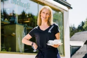 Barbara Hansen ist neugierig. Wie wohl der Stand der Ermittlungen ist?