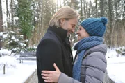 Michael (Erich Altenkopf, l.); Marlene (Lucy Scherer, r.)