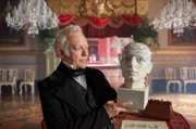 Mr. Coombe (Hilton McRae)