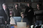 Thomas Hartman (Allan Svensson), Maria Wern (Eva Röse), Arvidsson (Peter Perski) und ihre Kollegen kommen kriminellen Polizisten auf die Spur, die auch vor Mord nicht zurückschrecken.