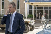 Dwayne Pride (Scott Bakula)