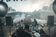 Dicht und Ergreifend auf der Bühne während des PULS Open Airs 2019 auf Schloss Kaltenberg.