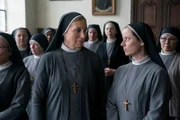 Schwester Helena (Maren Kroymann, l.) und Schwester Christa (Inka Friedrich, r.) wissen was es bedeutet, wenn das gestohlene Geld nicht wieder auftaucht.