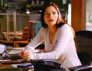 Jordan (Jill Hennessy) übernimmt für ein paar Tage das Regiment in der Autopsie. Das Chaos lässt nicht lange auf sich warten ...