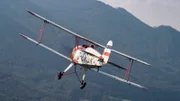 Flugzeug.