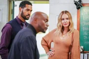 (v.li.): Lamon Archey (Principal Carter), Taye Diggs (Billy Baker), Monet Mazur (Laura Fine-Baker).