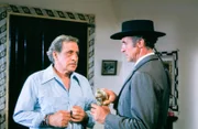 (v.li.): Robert Carricart (Hector Rangel), Ricardo Montalban (Luis Montoya).