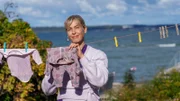 Voller Vorfreude auf ihr Enkelkind: Marianne (Laura Drasbćk) ist sich sicher, dass Lauras Baby schon vor dem errechneten Geburtstermin auf die Welt kommt.