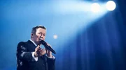 ARD/MDR KAISERMANIA 2025, "Live aus Dresden", am Samstag um 20:15 Uhr im ERSTEN. Die "Kaisermania" in Dresden ist eines der größten Musikevents Deutschlands und auch in diesem Jahr findet das Kultevent am Dresdner Elbufer statt. Der MDR ist natürlich live am 09.08.2025 dabei und überträgt das schon legendäre Konzert in voller Länge. Roland Kaiser