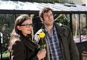 ARD STURM DER LIEBE FOLGE 1315, am Montag um 15:10 Uhr im ERSTEN. Sybille (Julia Mitrici, l.) und Jacob (Andreas Thiele, r.) verabreden sich für den Abend.