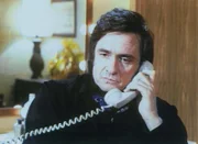 Der Country-Sänger Tommy Brown (Johnny Cash) erfreut sich trotz gefüllter Konzertsäle nie eines prallen Geldbeutels. Sein Vermögen und sein Leben wird von seiner Frau Edna "verwaltet". Sie erpresst ihn, weil er früher ein Verhältnis mit einer Minderjährigen hatte.