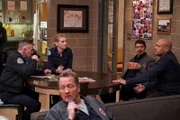 V.l.: Christopher Herrmann (David Eigenberg), Sylbie Brett (Killmer), Brian "Otis" Zvonecek (Yuri Sardarov), Joe Cruz (Joe Minoso)      +++