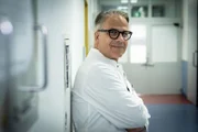 Dr. Gregor Wemuth (Karsten Speck)