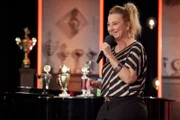 Constanze Lindner lädt zu einem außergewöhnlichen und abwechslungsreichen Kleinkunstabend ein.
