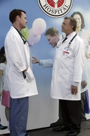 Perry Cox (John C. McGinley, l.), Bob Kelso (Ken Jenkins)