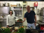 Verena, l.; Frank Rosin, r.