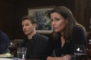Jamie Reagan (Will Estes, l.); Erin Reagan (Bridget Moynahan, r.)