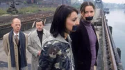 Marek (Lutz Herkenrath, li.) und Keller (Wolfgang Häntsch) wollen Tanja (Katja Frenzel-Röhl, re.) und Alex (Miranda Leonhardt) im Rhein verschwinden lassen...