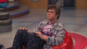 Jasper Dunlop (Sean Ryan Fox)