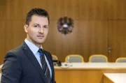 In der ATV Dokumentar-Reihe "Mein Recht" begleitet Rechtsanwalt Dr. Christian Horwath Menschen bei ihrem Kampf um Gerechtigkeit ...