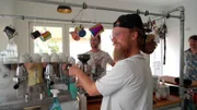 Niko Zagalak hat sein Kiosk-Café in Hannover-Linden.