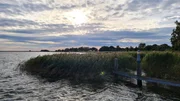Born liegt ganz idyllisch am Bodden.