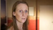 Mit Ellen Lindkamp hat die schwer kranke Svenja Harthof (Melanie Straub) nicht nur ihre Ärztin, sondern auch ihre beste Freundin verloren. Warum musste Ellen Lindkamp sterben?