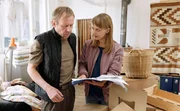Auch die Winterers mussten aus ihrer Wohnung ausziehen. Nun vermutet Ellen Berlinger (Heike Makatsch), dass die Tochter von Armin Winterer (Jürgen Pose) einen Brief ans Amt gefälscht hat.