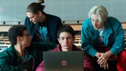 v.l.n.r.: Samir (Yasin Houicha), Alex (Pablo Cobo), Lucas „Lux“ (Théo Fernandez) und Lolo (Rio Vega)