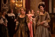 Jessica Clark (Palatine), Alexander Vlahos (Philippe, Monsieur)