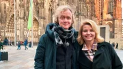 Diese Kurzstrecke markiert die erste Begegnung von Annette Frier und Pierre M. Krause, an die sich beide Beteiligten noch erinnern können. Zwischen Sexszenen und Porsche-Ärschen ist dies wohl eine der erotischsten Folgen. Aber was soll man auch erwarten, wenn die Sprecherin der Lach- und Sachgeschichten von der Sendung mit der Maus auf Brauhaus-Tour ist?
