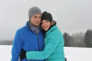 Konstantin (Moritz Tittel, l.); Natascha (Melanie Wiegmann, r.)
