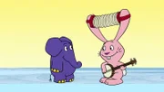 Hase und Elefant machen Musik.