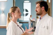 Als neuer Oberarzt im Johannes-Thal-Klinikum beginnt Dr. Theo Faller (Alexander Gier, r.) einen Probetag und eckt direkt mit Julia Berger (Mirka Pigulla, l.) an. Als neuer Oberarzt im Johannes-Thal-Klinikum beginnt Dr. Theo Faller (Alexander Gier, r.) einen Probetag und eckt direkt mit Julia Berger (Mirka Pigulla, l.) an.